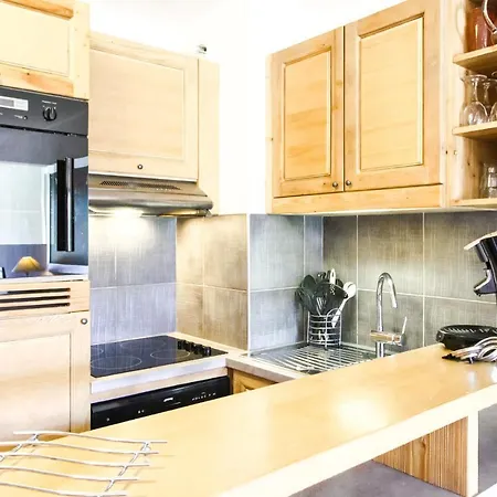 Stunning 3-bedroom With Mountain Views Apartman Flaine