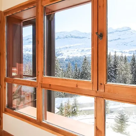 Apartment Stunning 3-bedroom With Mountain Views *