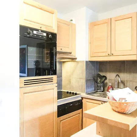 Stunning 3-bedroom With Mountain Views